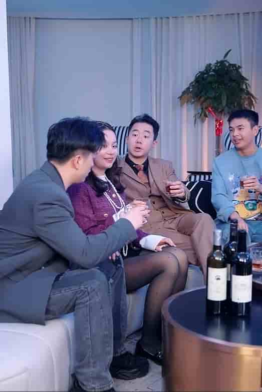 重逢傅总红了眼雨中卑微示爱（蓝光）